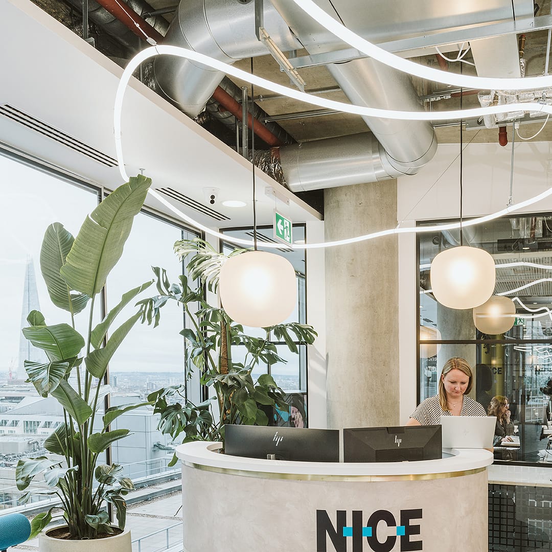 LED Rope Lights: The Emerging Trend in Commercial Interior Design ...
