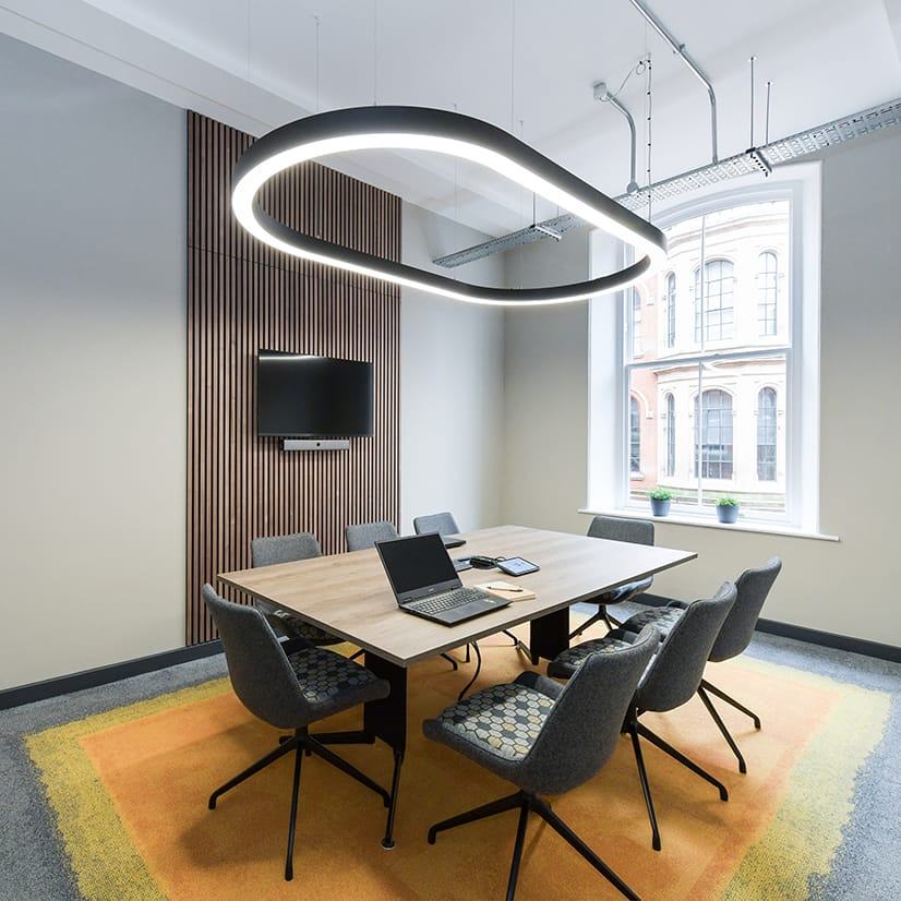 Llife STREAMLINE OVAL PENDANT Llife STREAMLINE OVAL PENDANT Llife