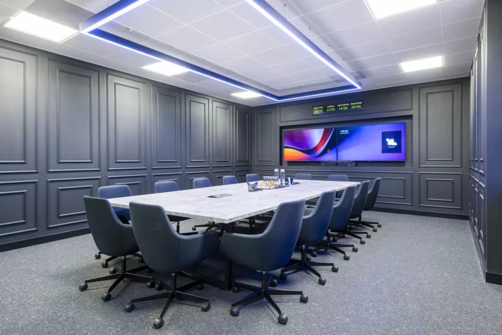 an example of a hybrid meeting room.